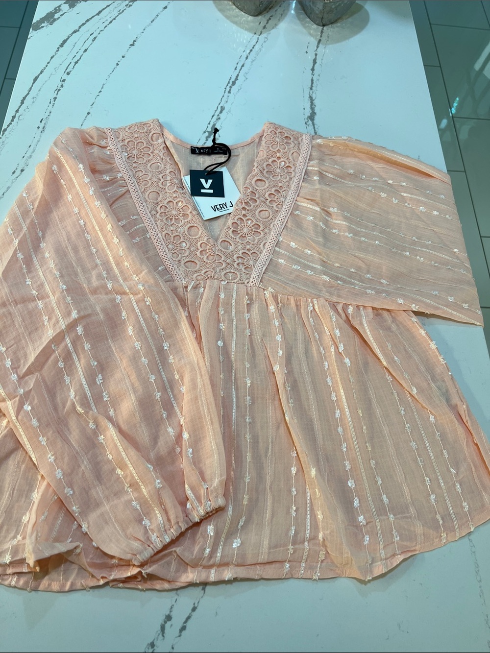 Very J V- neck Blouse Peach Lace-Trim Sheer Peasant Tunic size S - Picture 8 of 14